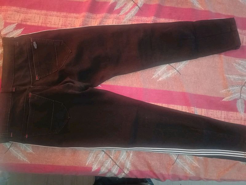Black Slim Fit Jeans
