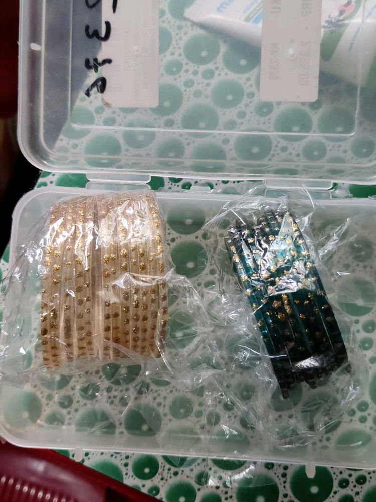 Glass Bangles Set