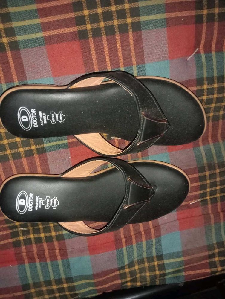 Slippers New Hai