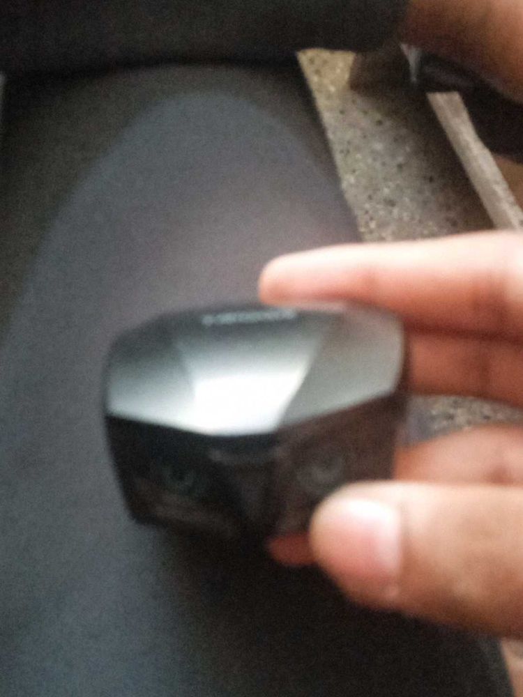 Triggr  Earbud Working Condition