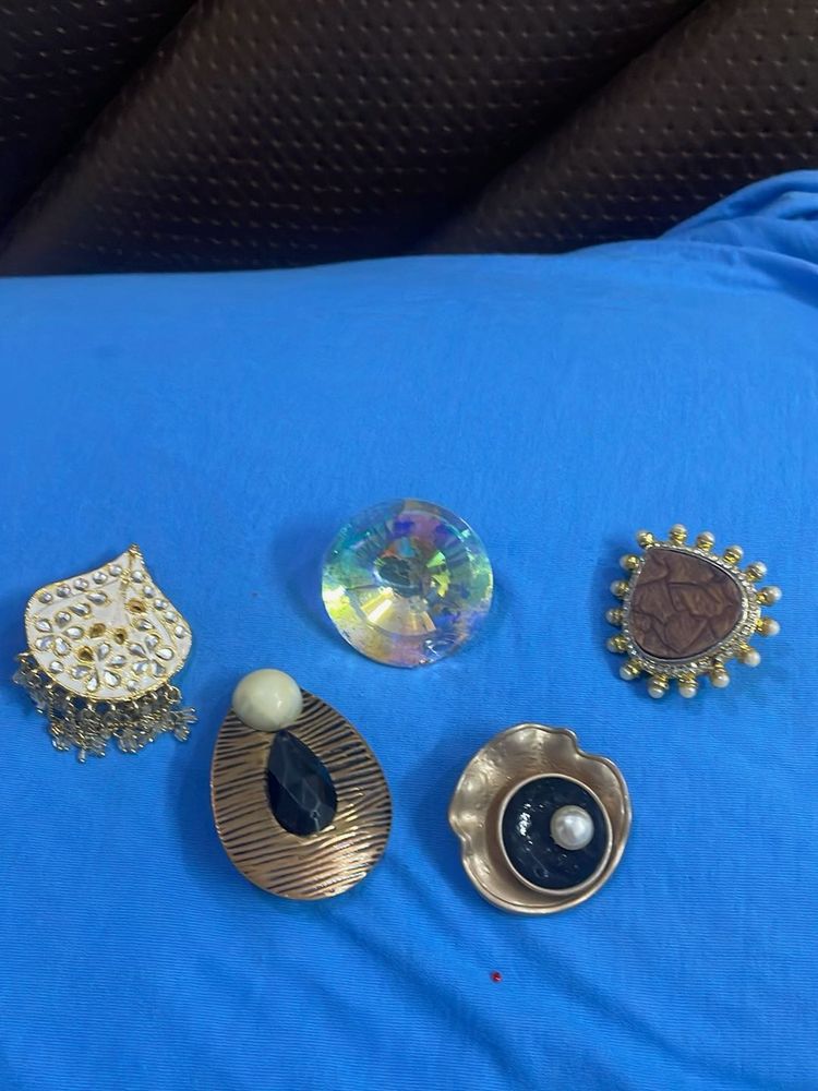 Vintage Brooch Lot(Saree Pins)