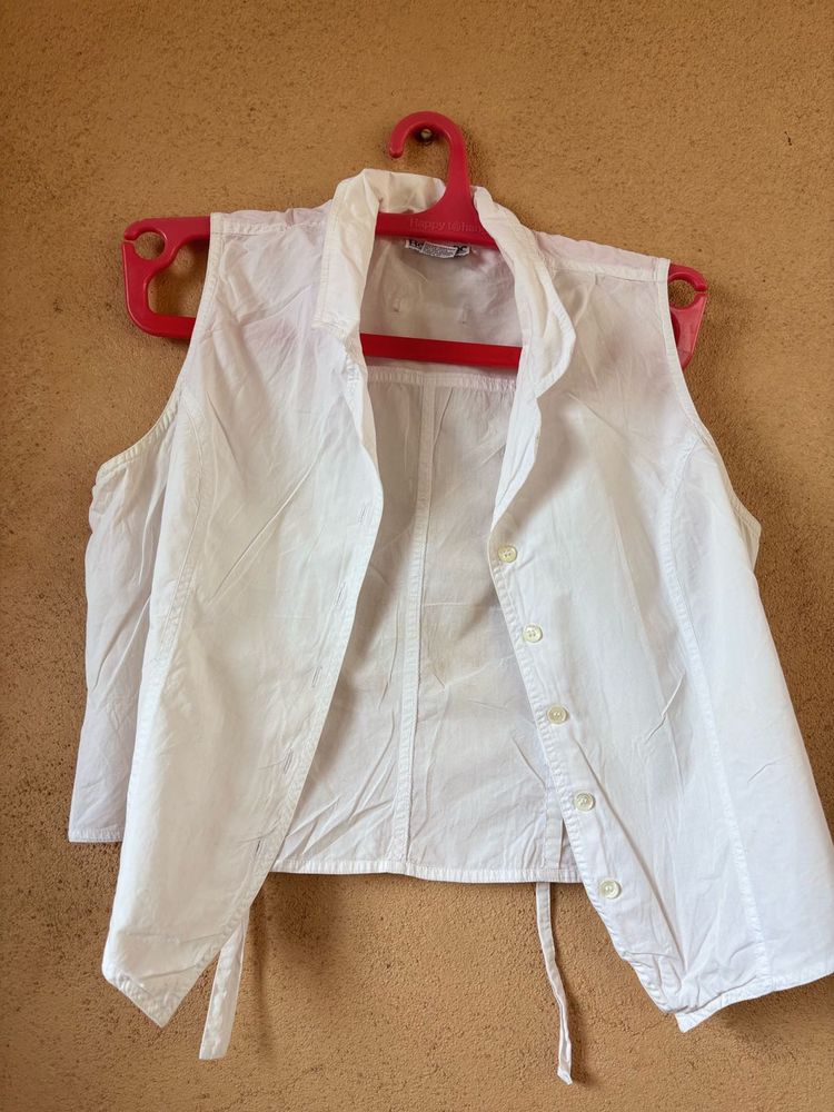 White Jacket With Back Knot For Size Adjustment