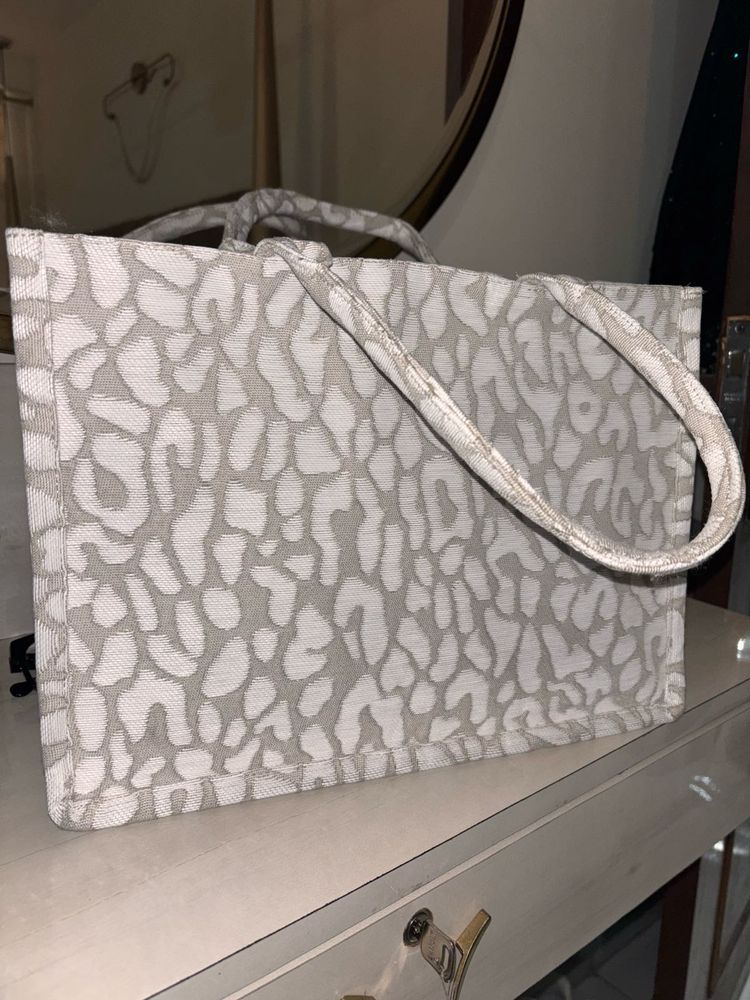 Hnm Tote Bag