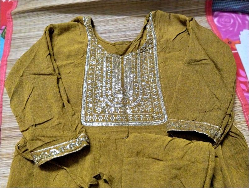 Kurti Set