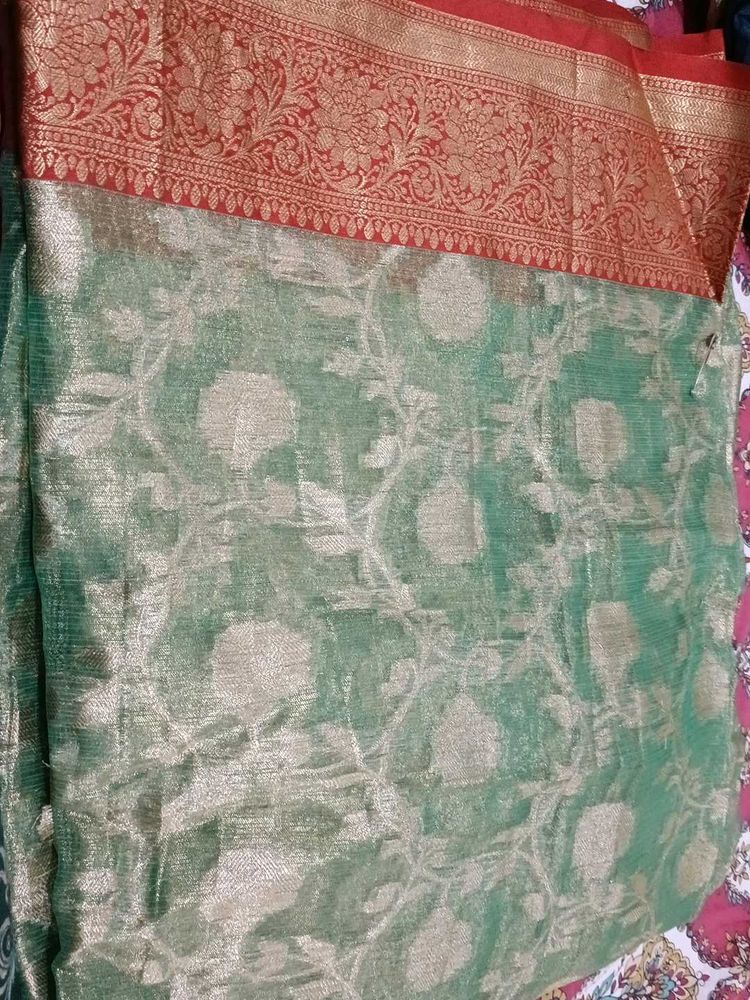 Elegant Green Banarasi Saree With Surprise Gift