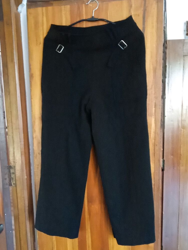 Trouser High Rise (Hip - 26,waist - 28-30)