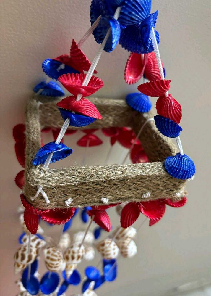 🆕Sheklkrafts Costal Seashell Windchime