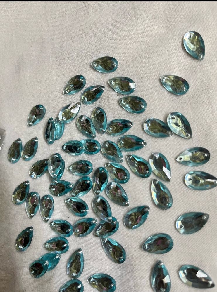 Stichable Rhinestones