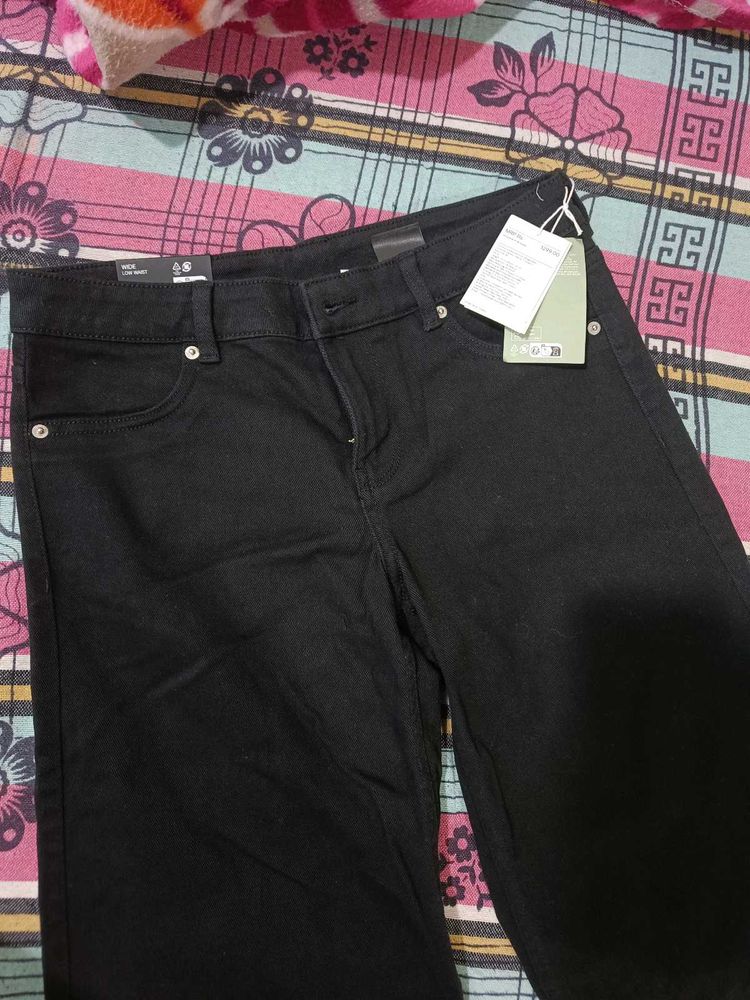 H&amp;M Low Waist Wide Leg Black Trousers