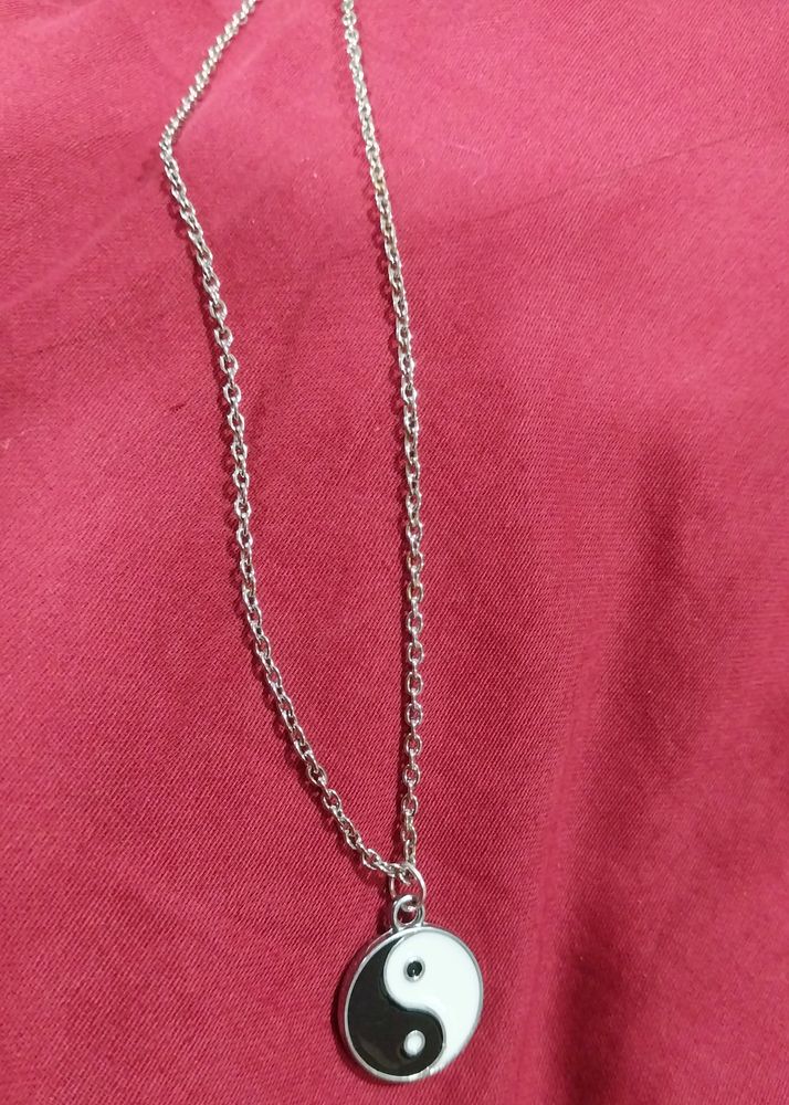 Silver CHAIN Symbol - Peace