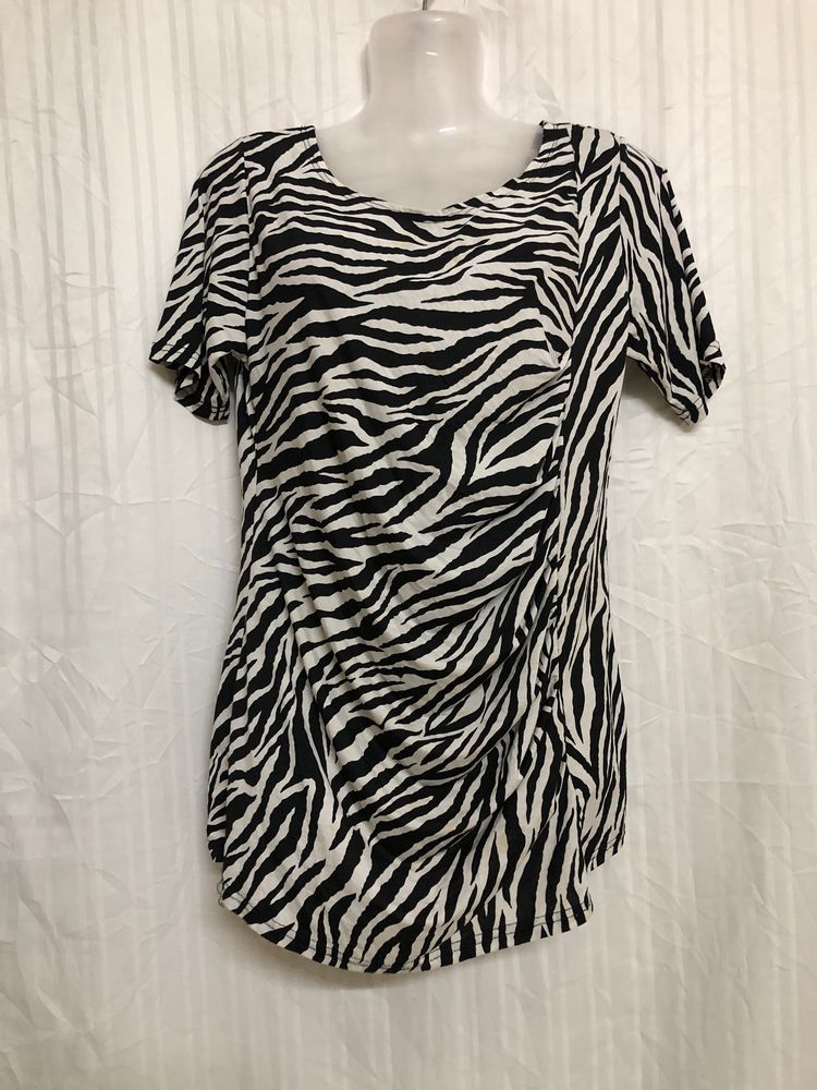 Black &amp; White Short Sleeve Top