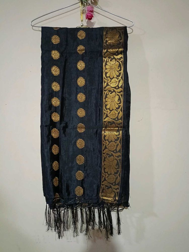 Banarasi Dupatta 🖤