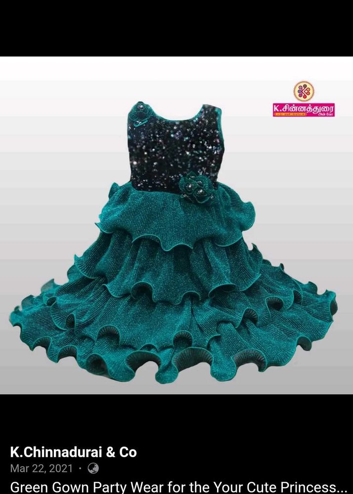 Green Party Gown new never used only tag missing