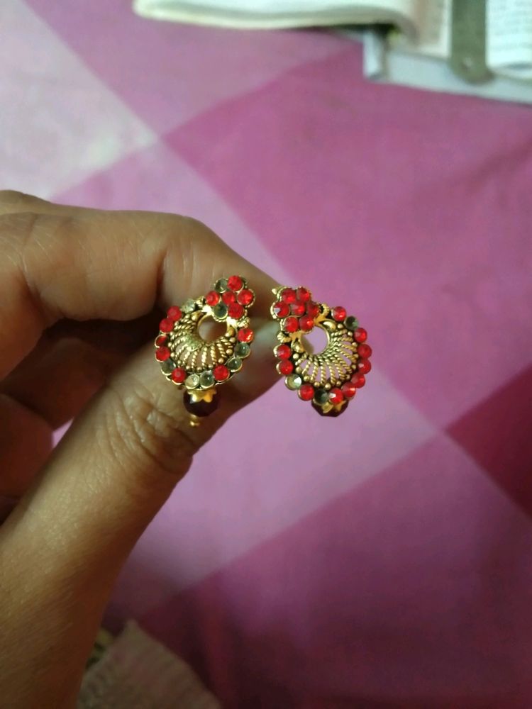 New Mehendi Cones, Red Nailpaint Eartops