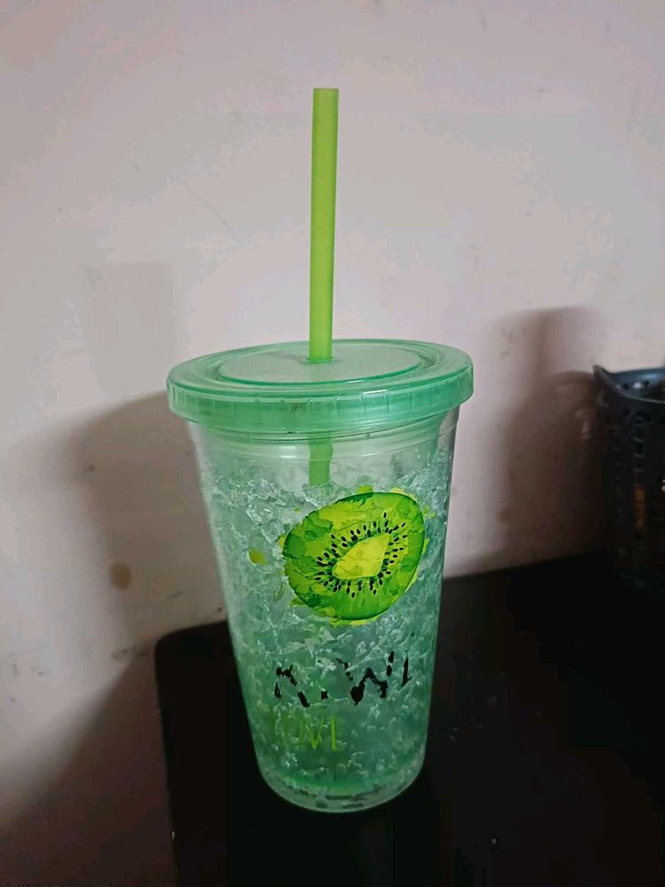 Green Sipper