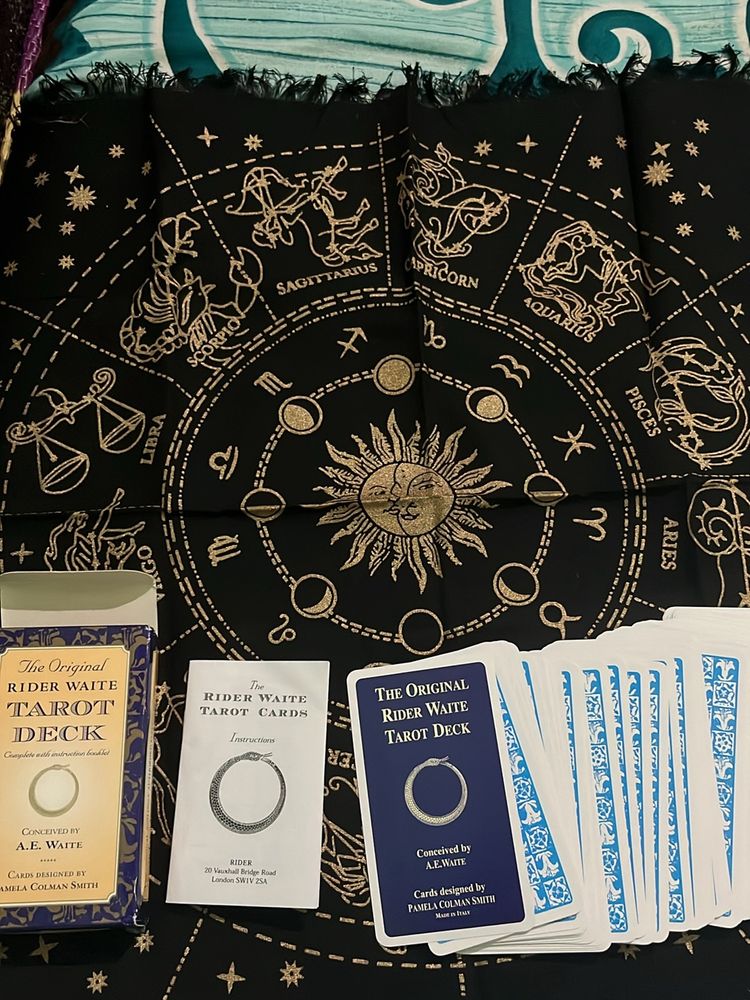 Tarot Deck with Cloth
