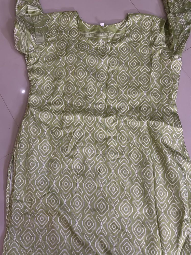 Green Kurti