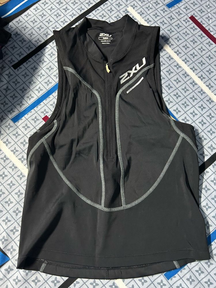 ZXU Active Sleeveless Top