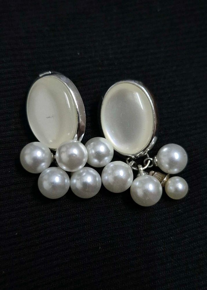 Elegant Pearl Drop Earrings