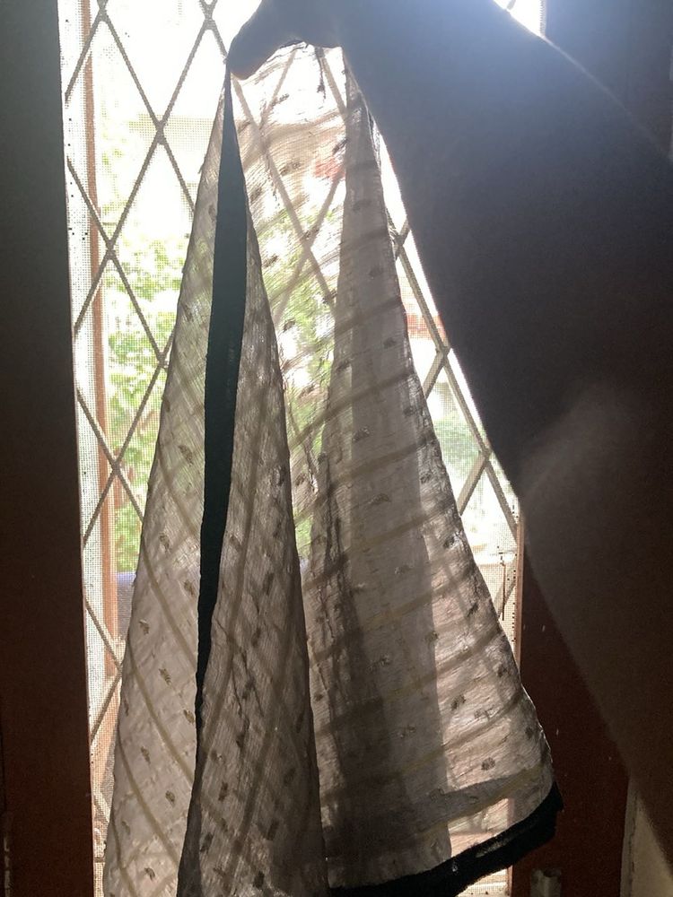 Grey Silk-Blend Dupatta with Zari Weaving