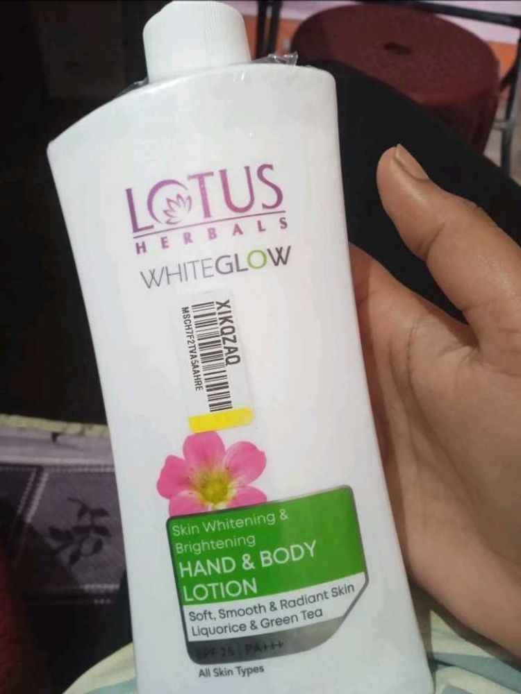 Lotus Herbals WhiteGlow Lotion