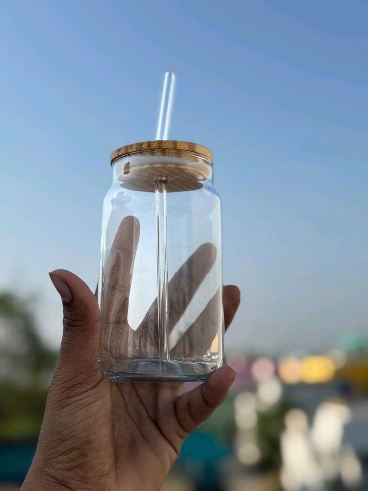 Eco-Friendly Glass Bottles with Straw Lid