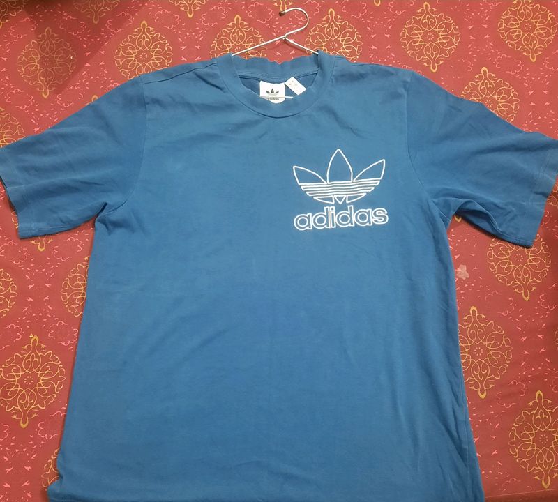 Addidas T Shirt For