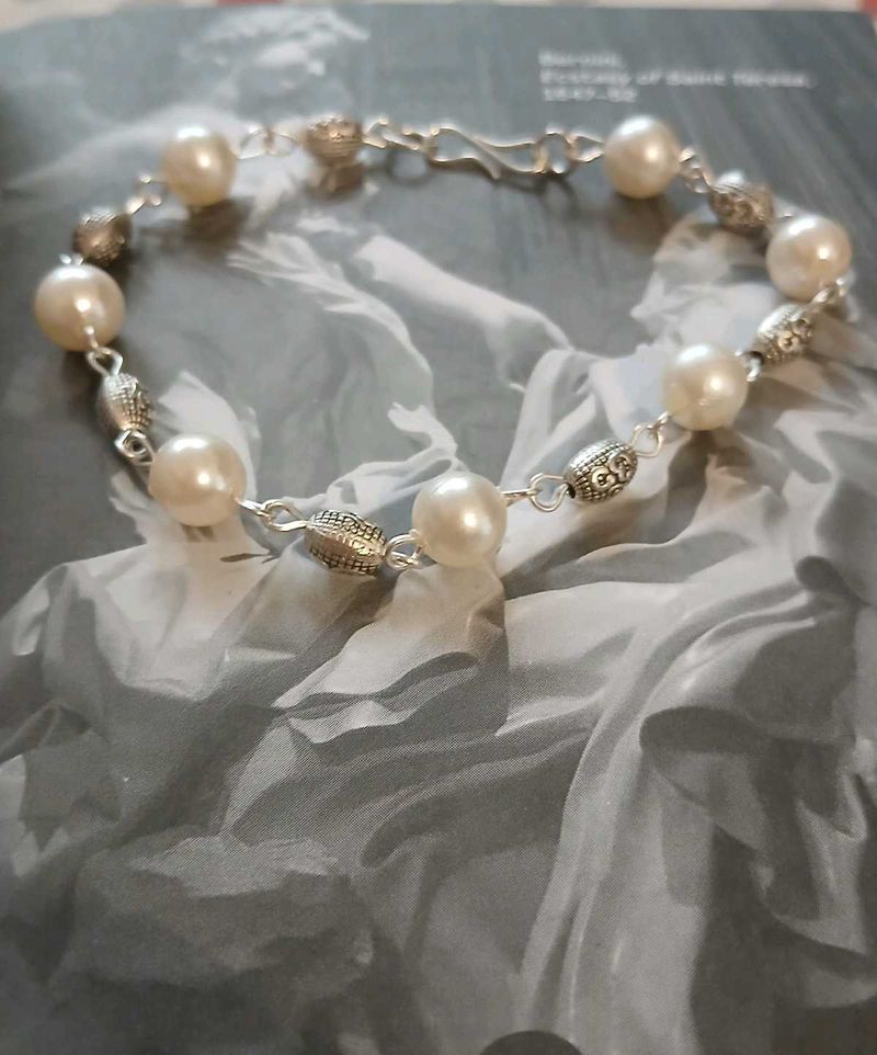 Artsy Bracelet