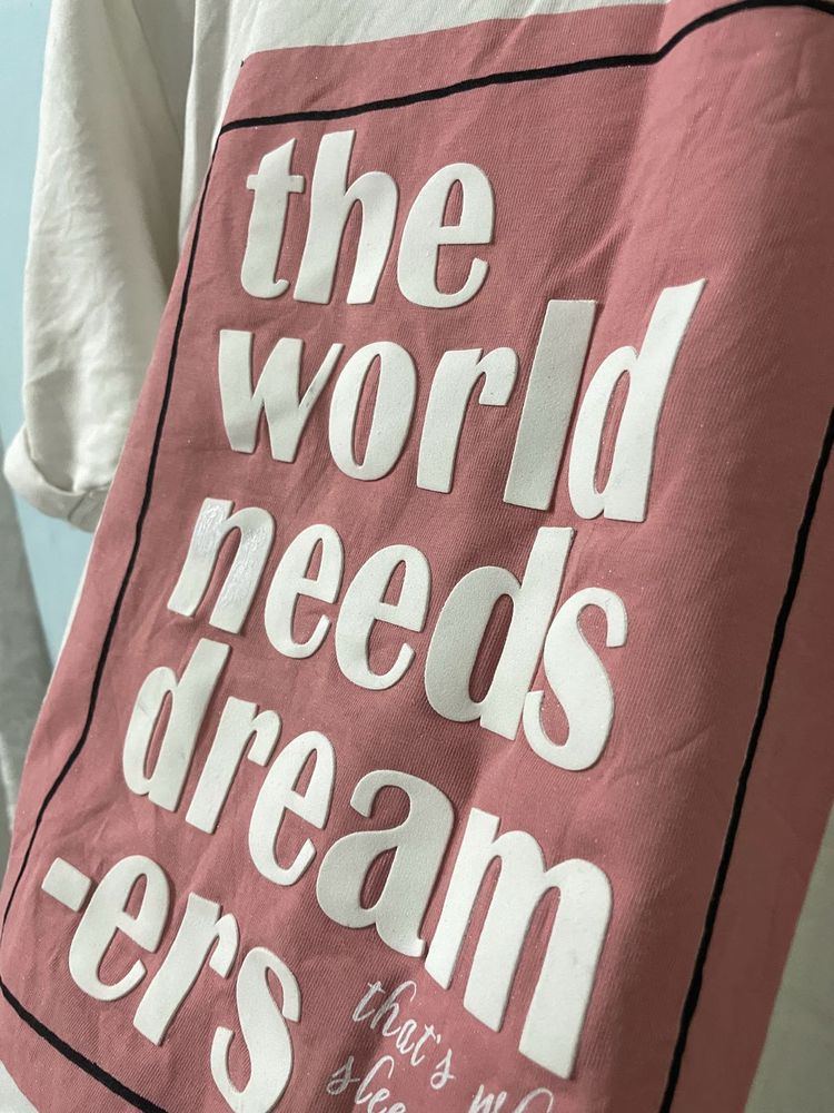 dreamer core tee ☁️