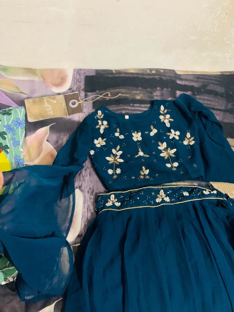Offer!!🙈 Long Two Piece