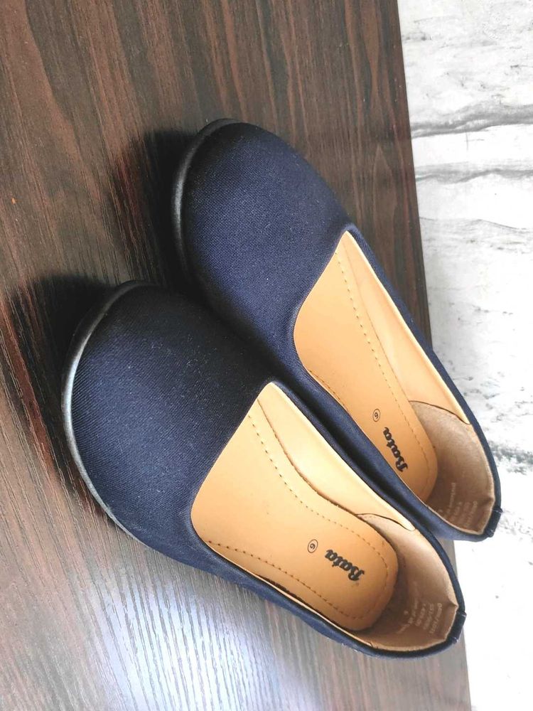 Women&#39;s Lycra Dip Sneaker