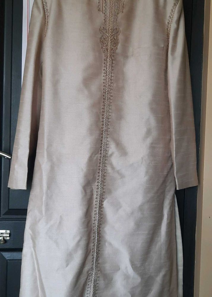 Men&#39;s Silk Sherwani