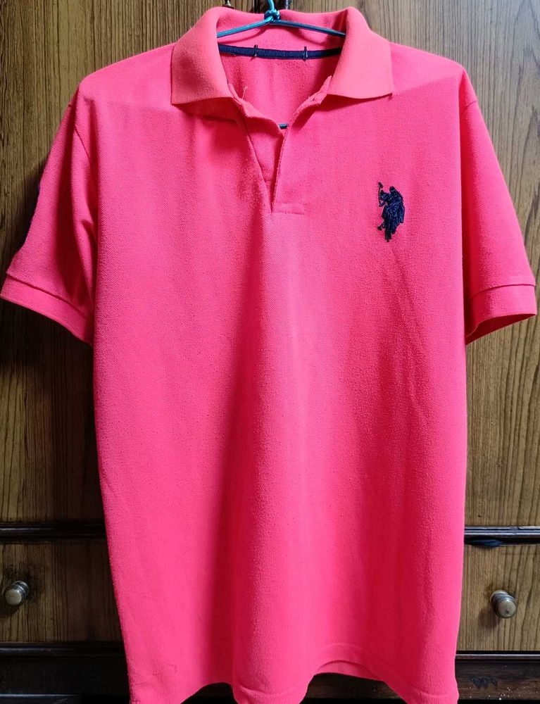 Collar Half sleeve T-shirt