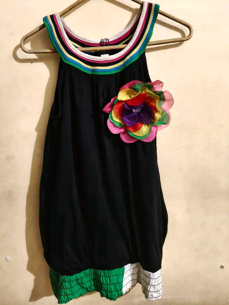 Black Sleeveless Top w/ Flower