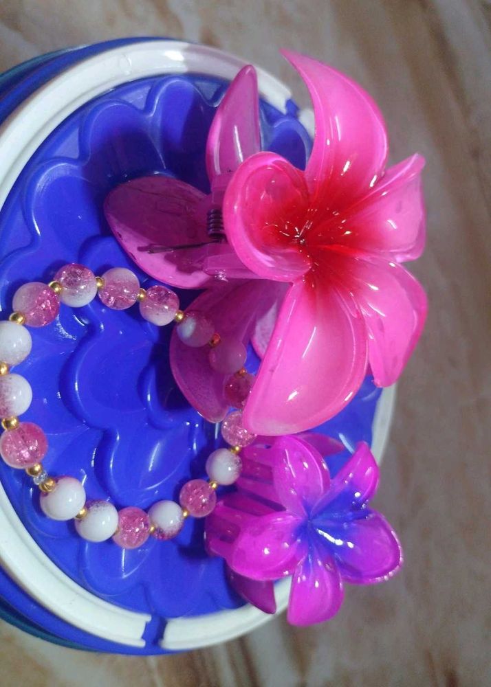 Floral Hair Clip &amp; Beads