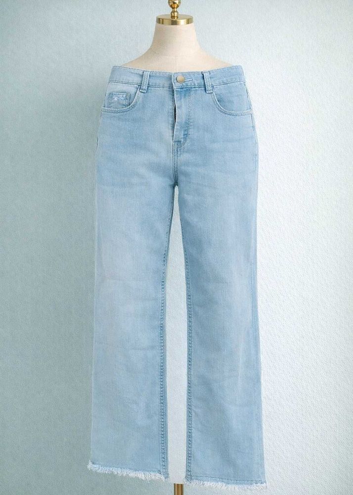 Light Blue Wide Leg Jeans/Flared with baggy fit
