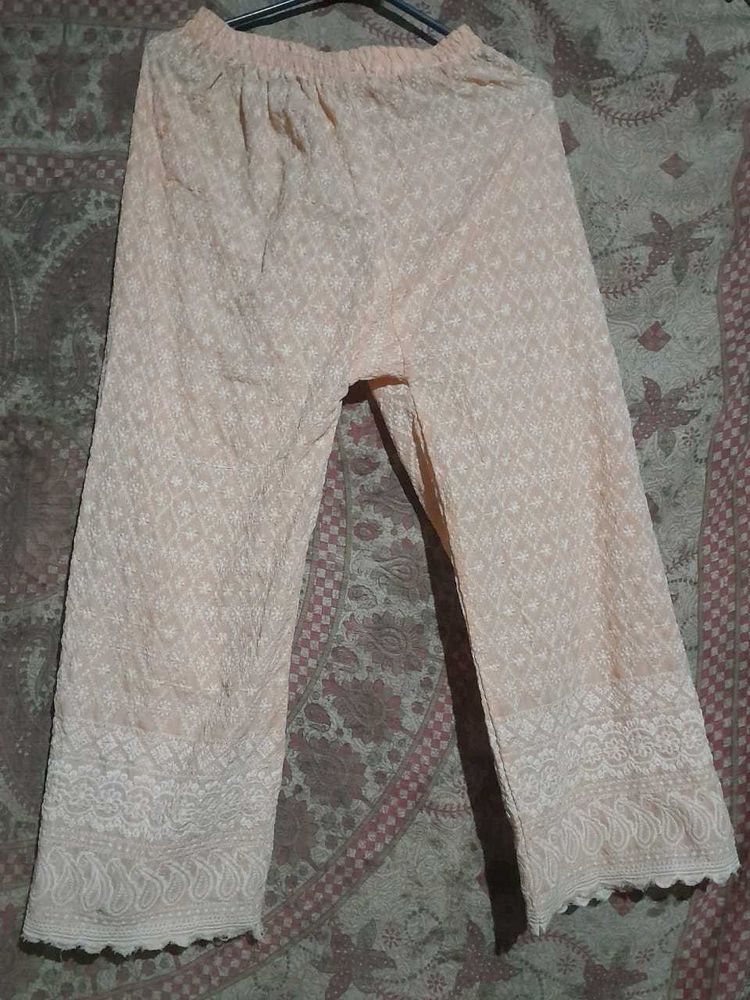 Yeh Used Hai Par Very Gud Cloth