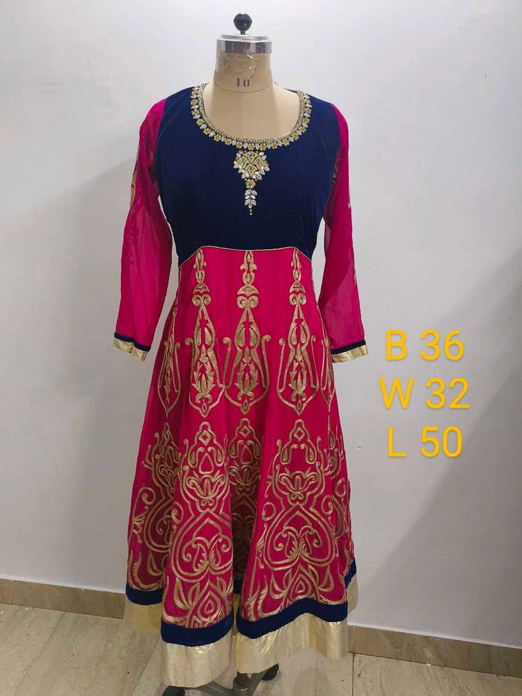 Pink &amp; Navy Embellished Kurti