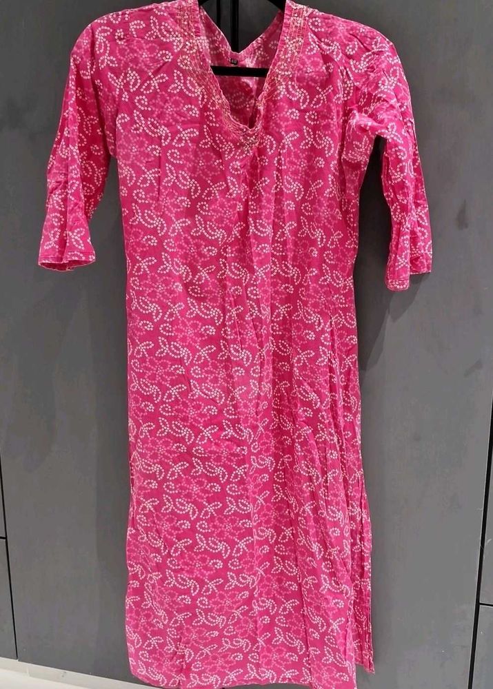 Bandhni Print Cotton Kurta With Embellishment