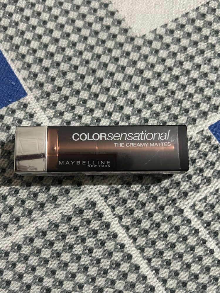 MAYBELLINE LIPSTICK 674