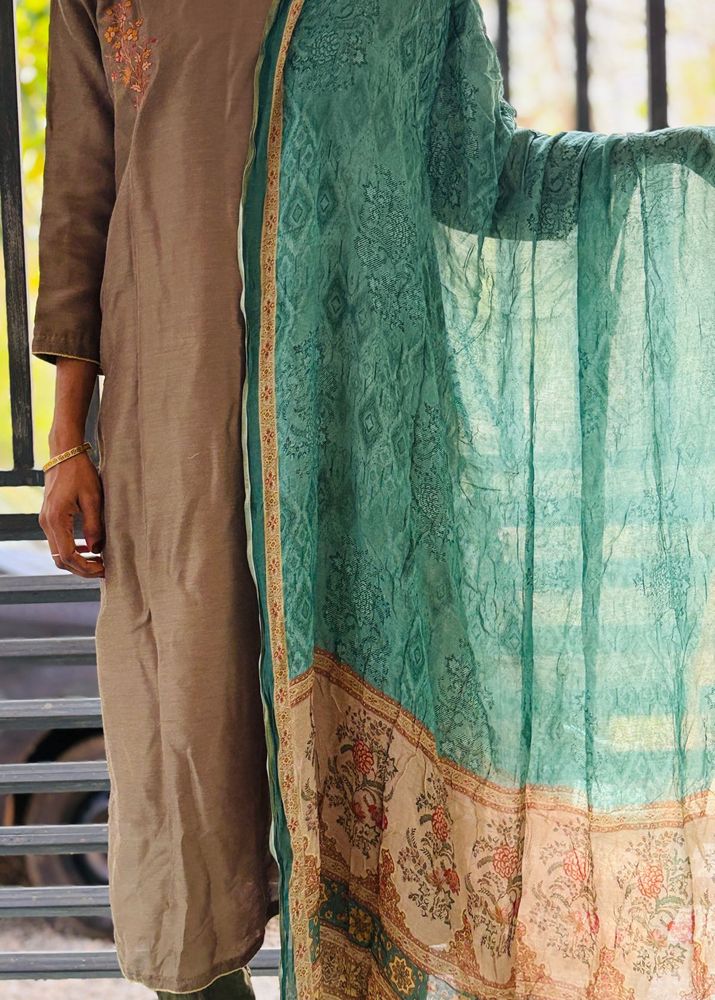 Elegant Kurta Set with Dupatta
