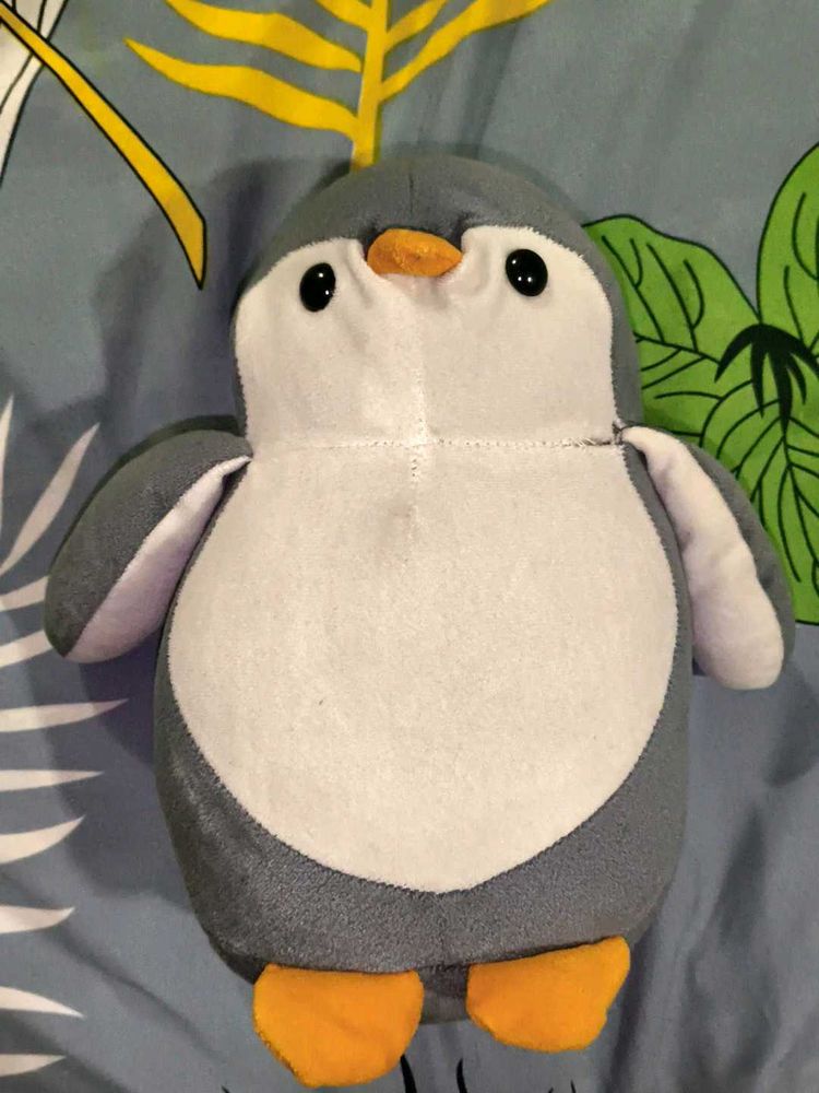 Cute Penguin Plushie