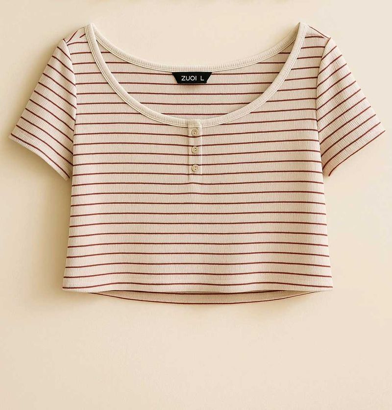 Lowkey Cute Henley Crop 🤍