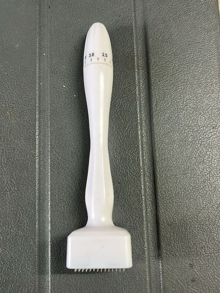 Man Matters Derma Roller And Drema Stamp