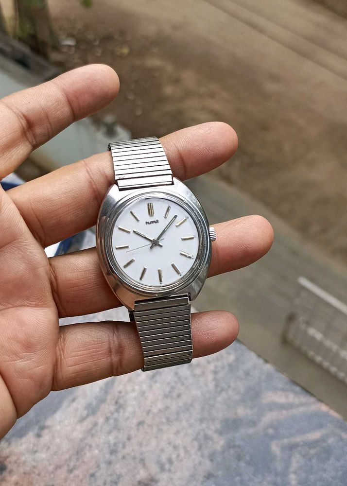 Hmt Watch - New Machine Needs Serive
