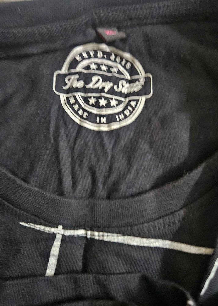 Black Printed tshirt