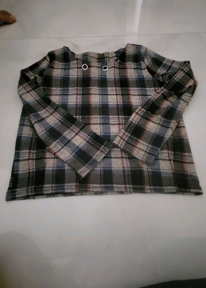 Checks Top