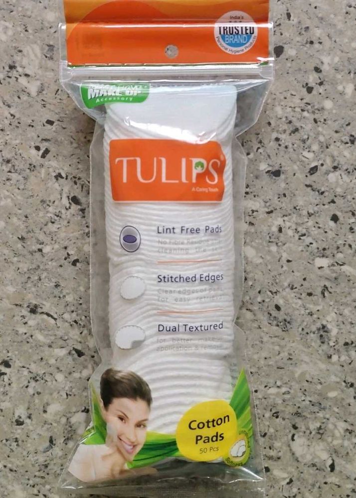Tulips Cotton Pads - 50 Pcs