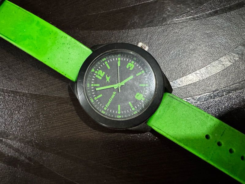 Fastrack Analog Watch
