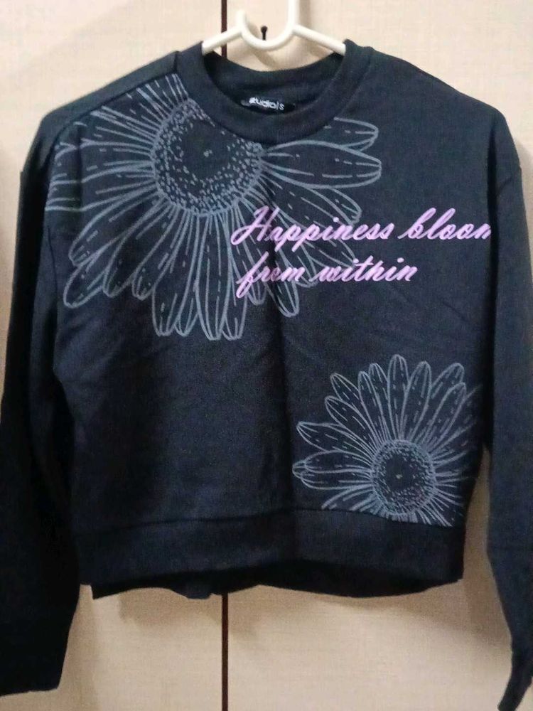 zudio black sweatshirt